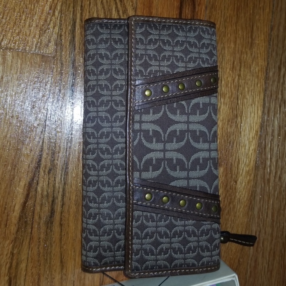Fossil Sasha checkbook clutch
